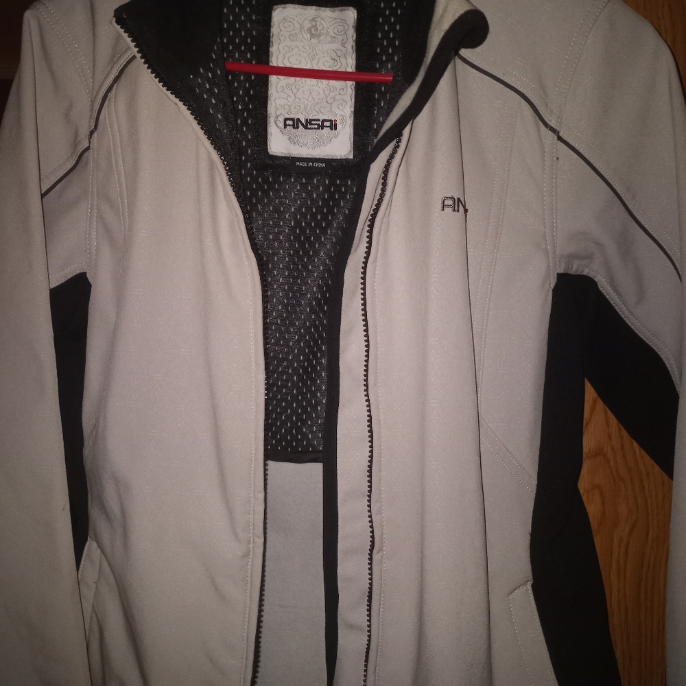 Ansai Women's Heated Jacket